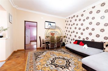 Casă - 4 camere de vanzare IOSIA - Bihor anunturi imobiliare Bihor