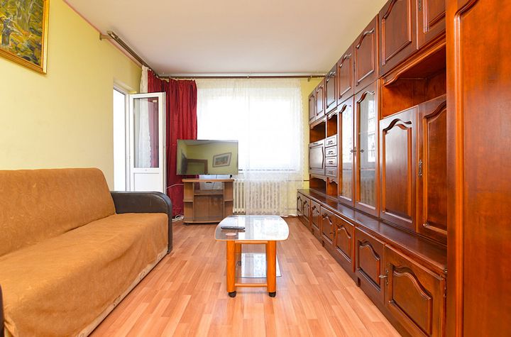 Apartament 3 camere de inchiriat OBOR - Bucuresti anunturi imobiliare Bucuresti
