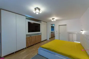 Calarasilor | 3 camere | Mai bine nu se poate, mai frumos nu exista anunturi imobiliare Bucuresti