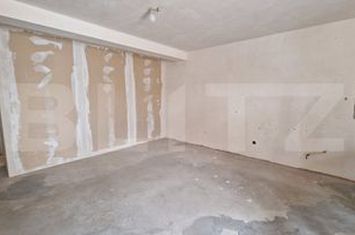 Apartament 3 camere de vanzare FLORESTI - Cluj anunturi imobiliare Cluj