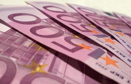 CBRE va da 1 mld. € pentru ING Real Estate Investment Management