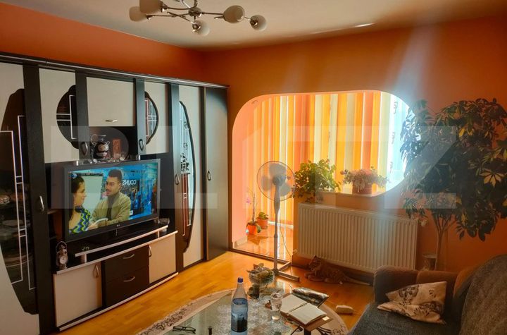 Apartament 3 camere de vanzare RADAUTI - Suceava anunturi imobiliare Suceava