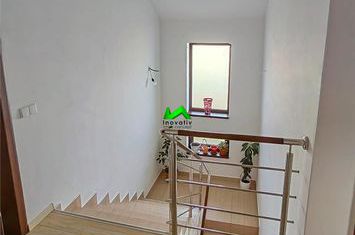 Casă - 5 camere de vanzare BROSCARIE - Sibiu anunturi imobiliare Sibiu