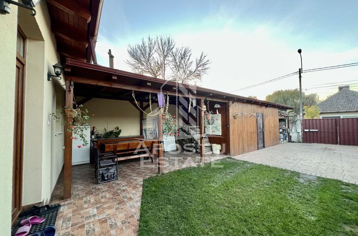 Casa individuala renovata, 2 fronturi stradale, centrala proprie anunturi imobiliare Timis