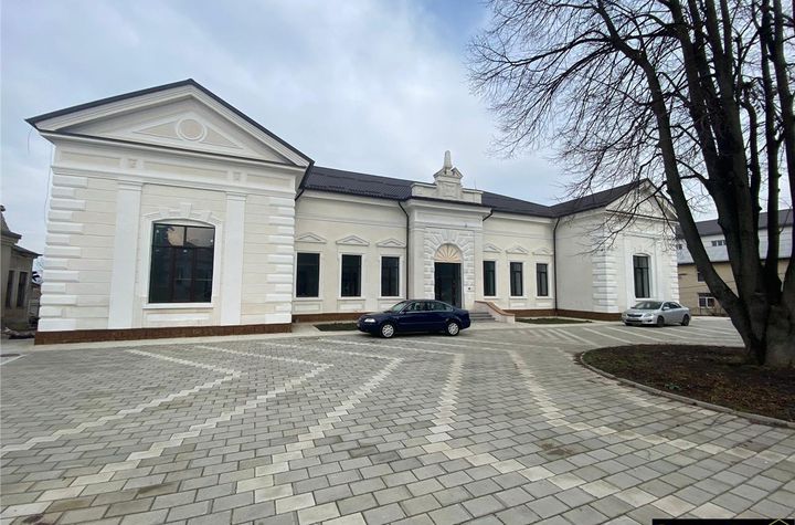 Spațiu comercial de inchiriat FALTICENI - Suceava anunturi imobiliare Suceava