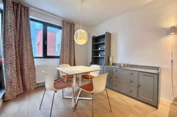 Studio luminos bloc boutique langa OMV Pipera si Cubic Center anunturi imobiliare Bucuresti