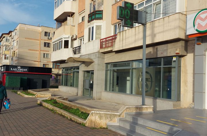 MANGALIA SPATIU COMERCIAL CENTRAL anunturi imobiliare Constanta