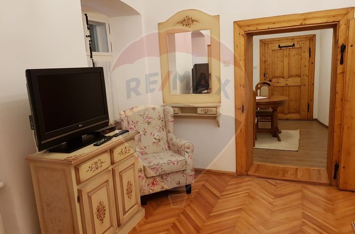 Apartament cu 2 camere de vanzare in zona centrala Sibiu anunturi imobiliare Sibiu