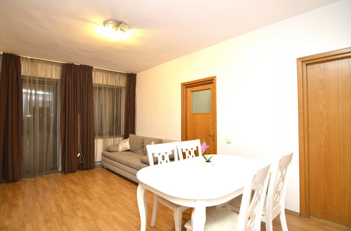 Apartament 3 camere de inchiriat UNIRII - Bucuresti anunturi imobiliare Bucuresti