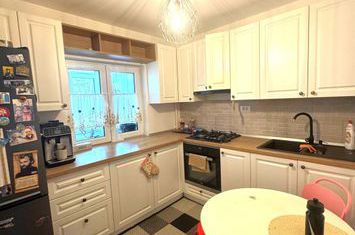 Apartament 3 camere de vanzare FRUMOASA - Iasi anunturi imobiliare Iasi