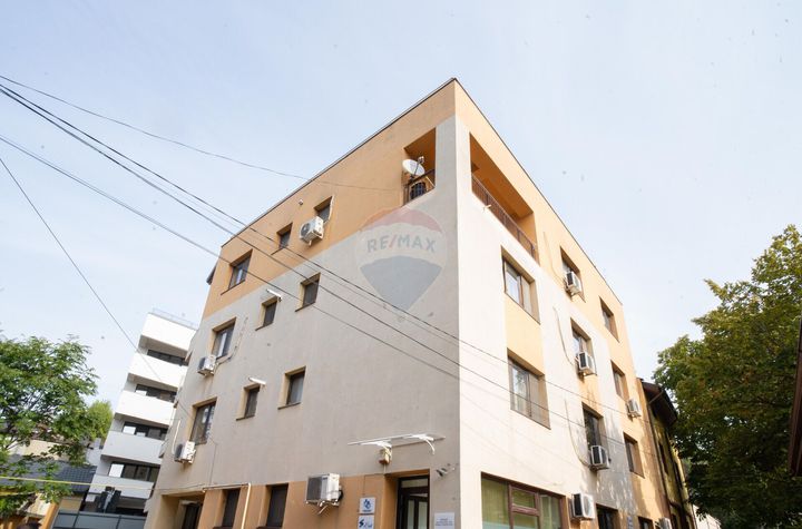 PENTHOUSE ULTRACENTRAL CU PRIVELISTE PANORAMICĂ anunturi imobiliare Iasi