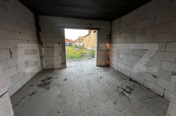 Vilă - 4 camere de vanzare ALBA IULIA - Alba anunturi imobiliare Alba