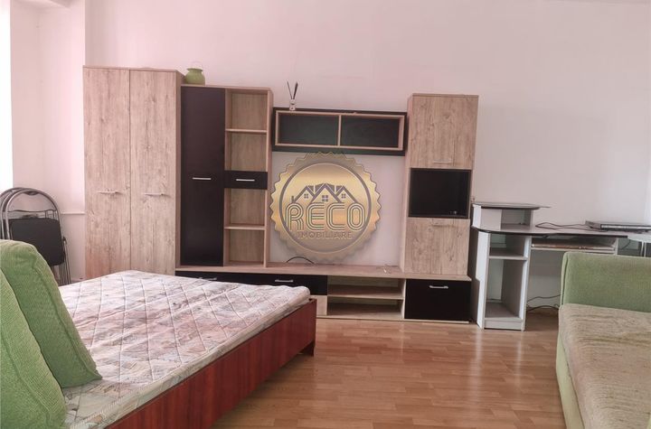 Apartament 2 camere de vanzare DECEBAL - Bihor anunturi imobiliare Bihor