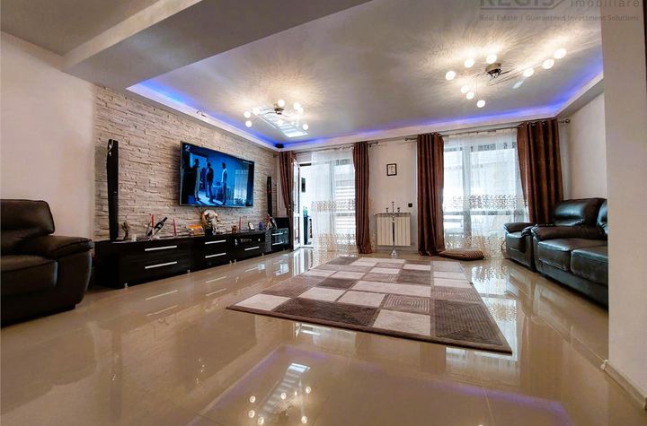 Vilă - 6 camere de vanzare PREDEAL - Brasov anunturi imobiliare Brasov