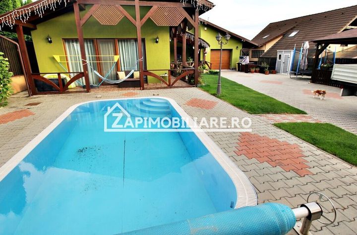 Casa 4 camere,3 băi,260 mp,720 mp teren,piscină incălzită anunturi imobiliare Mures