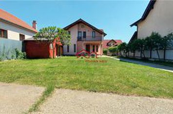 Vilă - 5 camere de vanzare SELIMBAR - Sibiu anunturi imobiliare Sibiu