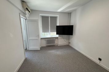 Vanzare apartament 2 camere renovat Kogalniceanu Parcul Izvor metrou anunturi imobiliare Bucuresti