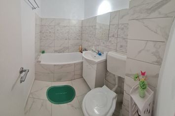 Apartament 2 camere Titan - un minut metroul 1 Decembrie, RENOVAT anunturi imobiliare Bucuresti