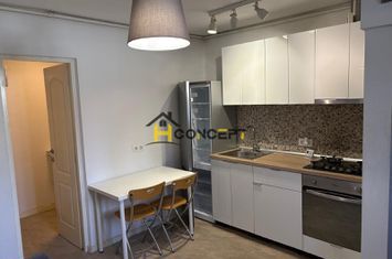 Garsoniera Tineretului curte exterioara anunturi imobiliare Bucuresti