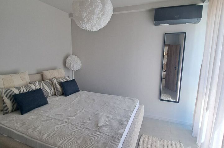 3 Camere ap. 03, Secret Garden anunturi imobiliare Bulgaria