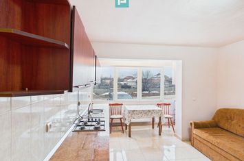 Apartament 3 camere – Parter – Beiuș anunturi imobiliare Bihor