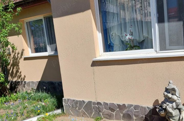 Casă - 3 camere de vanzare BRASOV - Brasov anunturi imobiliare Brasov