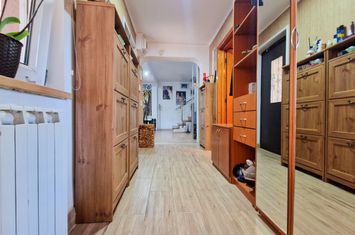 Vilă - 5 camere de vanzare CONSTANTA - Constanta anunturi imobiliare Constanta