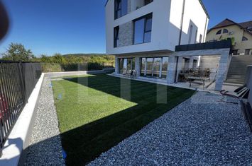 Casă - 5 camere de vanzare CLUJ-NAPOCA - Cluj anunturi imobiliare Cluj