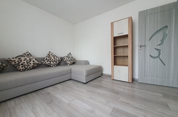 Vand apartament de 2 camere pe Horea in Floresti! anunturi imobiliare Cluj