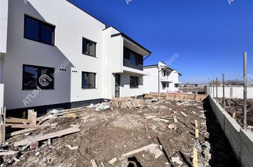 Vilă - 3 camere de vanzare CALEA CISNADIEI - Sibiu anunturi imobiliare Sibiu
