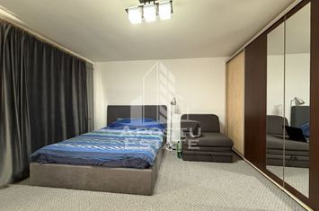 Apartament cu o camera, 38mp, renovat, luminos, zona Lunei anunturi imobiliare Timis