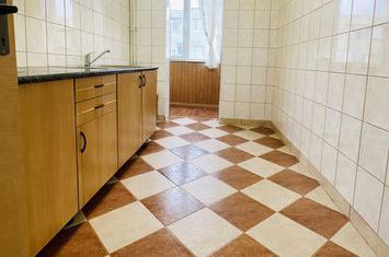 Apartament 2 camere de vanzare ASTRA - Brasov anunturi imobiliare Brasov