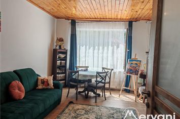 Apartament 4 camere de vanzare BUSTENI - Prahova anunturi imobiliare Prahova
