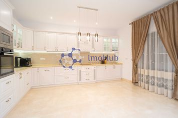 Casa exclusivista, Breazu, 244,4 mp, intabulata, Comision 0! anunturi imobiliare Iasi