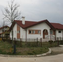 Case ieftine pe lângă marile oraşe