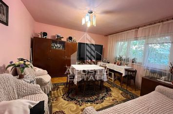 Apartament cu 3 camere, 2 bai, decomandat, parter inalt,zona Girocului anunturi imobiliare Timis