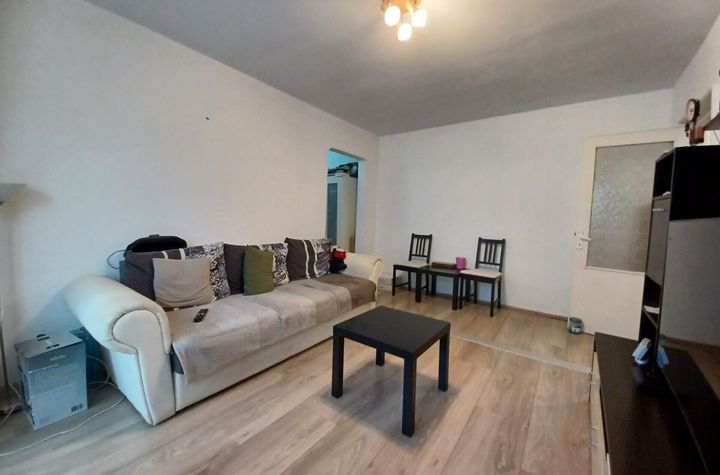 Apartament de vanzare | 3 camere | Manastur | Zona Sirena anunturi imobiliare Cluj