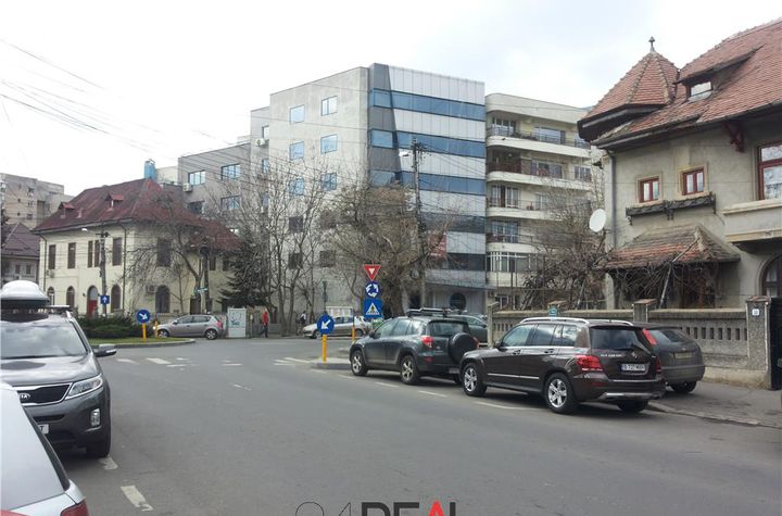 Birou de inchiriat KISELEFF - Bucuresti anunturi imobiliare Bucuresti