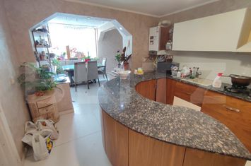 Vilă - 5 camere de vanzare RADAUTI - Suceava anunturi imobiliare Suceava