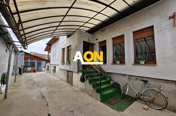 Casa 3 camere, 554 mp teren, pretabila pentru birouri, zona Lipoveni anunturi imobiliare Alba