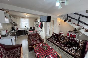 Vilă - 3 camere de vanzare CALEA CISNADIEI - Sibiu anunturi imobiliare Sibiu