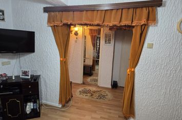 Apartament 4 camere de vanzare BARAOLT - Prahova anunturi imobiliare Prahova