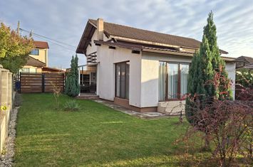 Vilă - 4 camere de vanzare TAUTII-MAGHERAUS - Maramures anunturi imobiliare Maramures