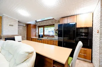 Casa în care liniștea face parte din decor - comision 0% la achizitie! anunturi imobiliare Arad
