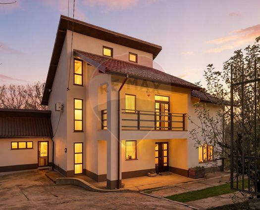 Vilă 5 cam Hlincea, 180 mp, P+1