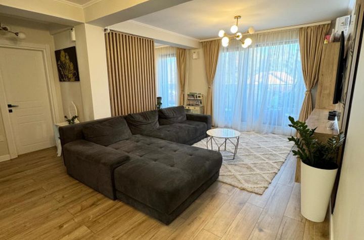 Apartament 3 camere de vanzare TARGU-JIU - Gorj anunturi imobiliare Gorj