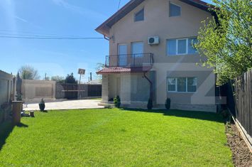 Vilă - 7 camere de vanzare VALEA VOIEVOZILOR - Dambovita anunturi imobiliare Dambovita