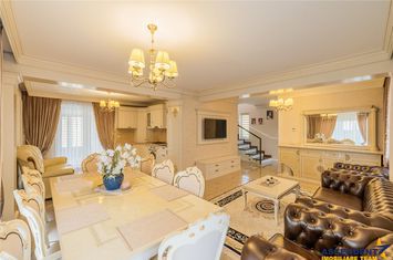 Casă - 4 camere de vanzare SANPETRU - Brasov anunturi imobiliare Brasov