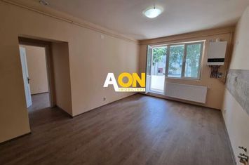 Apartament 3 Camere Renovat, Etaj 1, Cetate anunturi imobiliare Alba
