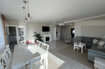 Casă - 8 camere de vanzare SALICEA - Cluj anunturi imobiliare Cluj
